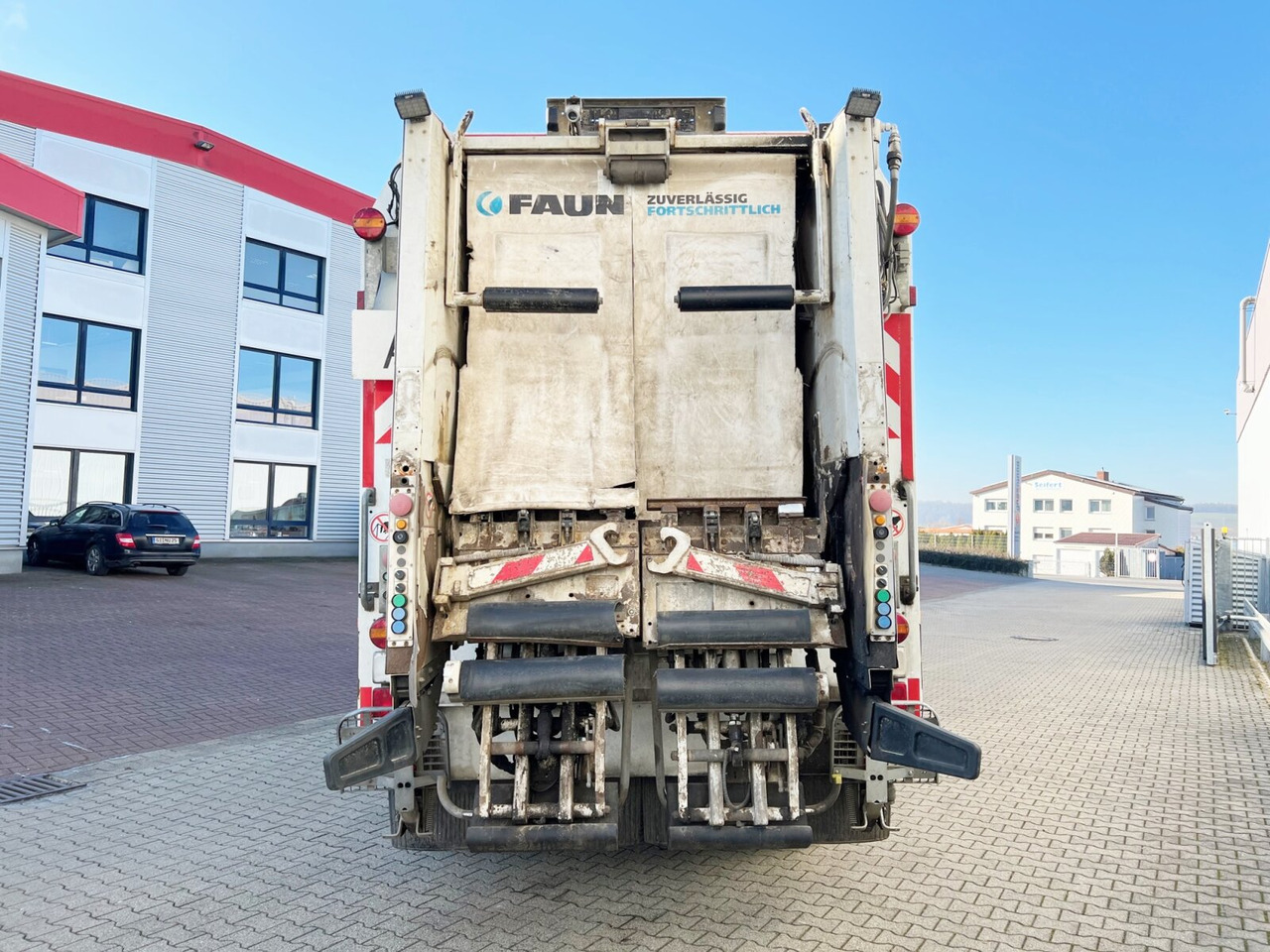 Сміттєвози Для транспортування сміття Mercedes-Benz Econic 2629 LL 6x2/4 NLA Econic 2629 LL 6x2/4 NLA, EEV, Lenkachse, FAUN Rotopress 520 L, Zöller-Schüttung: фото 11