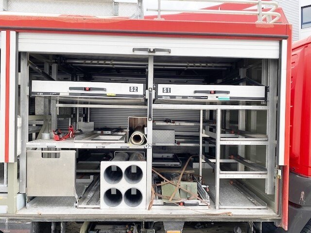 Mercedes-Benz LK 814 F 4x2 LK 814 F 4x2, Ziegler RW1, 6-Zylinder Motor - Пожежна машина: фото 2 Mercedes-Benz LK 814 F 4x2 LK 814 F 4x2, Ziegler RW1, 6-Zylinder Motor - Пожежна машина: фото 2
