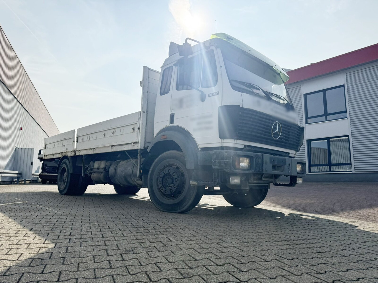 Бортова вантажівка/ Платформа Mercedes-Benz SK 1827L 4x2 SK 1827L 4x2: фото 9