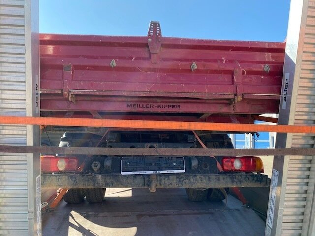 Самоскид вантажівка Mitsubishi Canter Fuso 7C15D 4x2 Canter Fuso 7C15D 4x2, Wasserschaden!: фото 9 Самоскид вантажівка Mitsubishi Canter Fuso 7C15D 4x2 Canter Fuso 7C15D 4x2, Wasserschaden!: фото 9