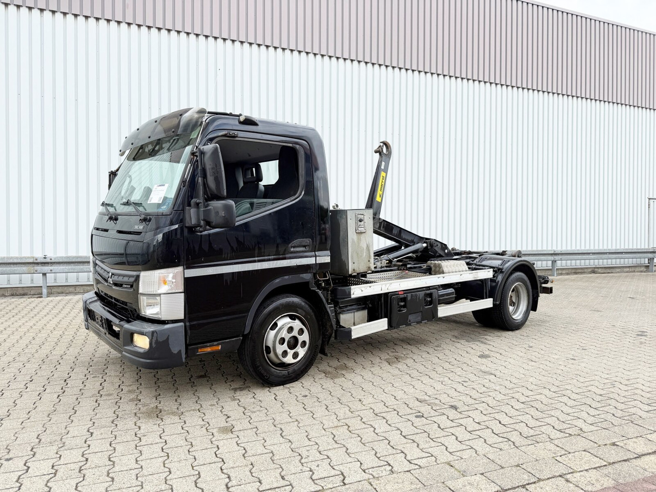 Mitsubishi Canter Fuso 9C18 4x2 Canter Fuso 9C18 4x2, Marrel City Abrollanlage - Гаковий мультиліфт вантажівка: фото 1 Mitsubishi Canter Fuso 9C18 4x2 Canter Fuso 9C18 4x2, Marrel City Abrollanlage - Гаковий мультиліфт вантажівка: фото 1