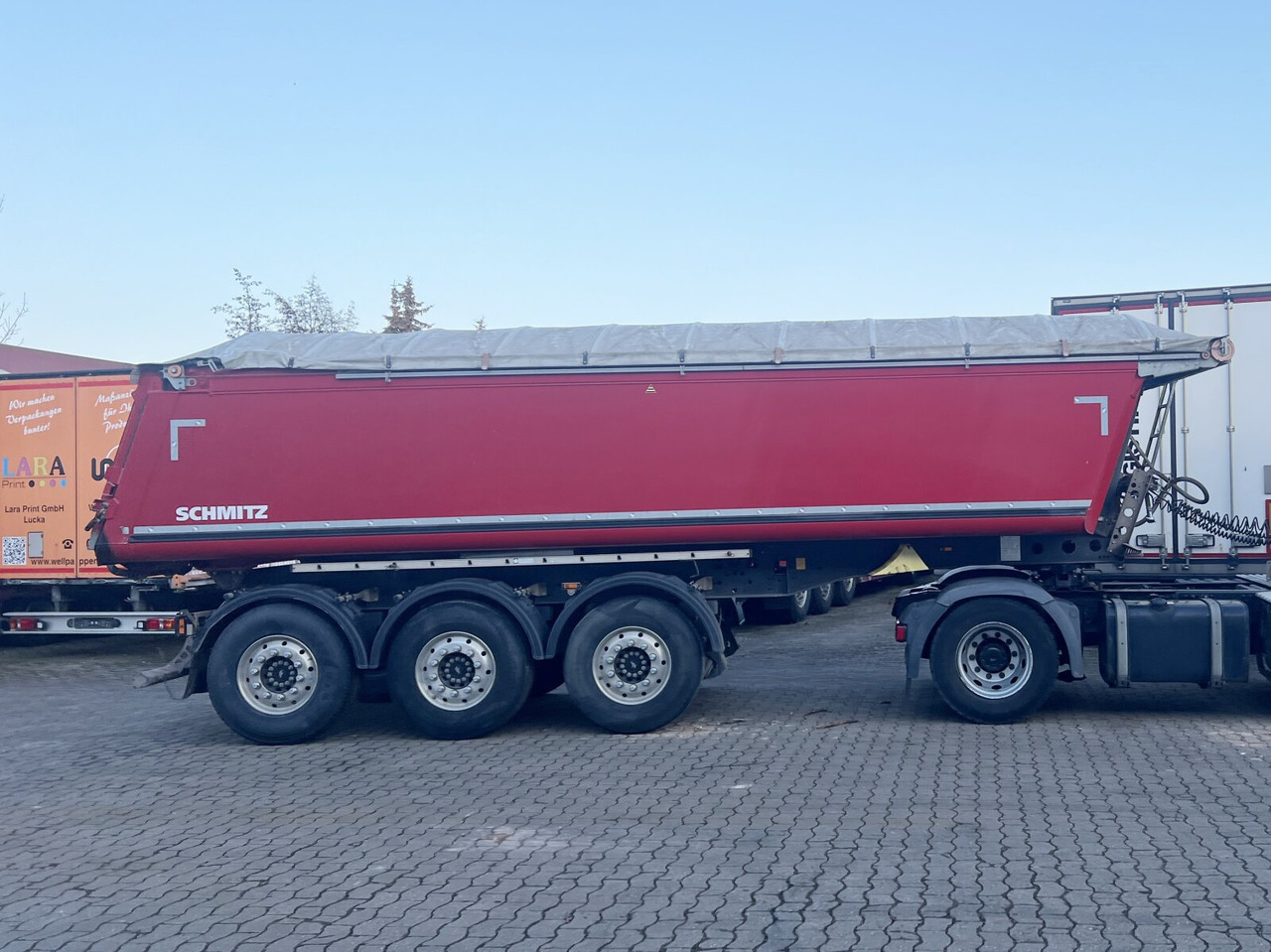 Schmitz Cargobull SKI 24 SL 7.2 SKI 24 SL 7.2, Alumulde ca. 24m³, Liftachse, E-Verdeck, Funk - Напівпричіп: фото 2 Schmitz Cargobull SKI 24 SL 7.2 SKI 24 SL 7.2, Alumulde ca. 24m³, Liftachse, E-Verdeck, Funk - Напівпричіп: фото 2