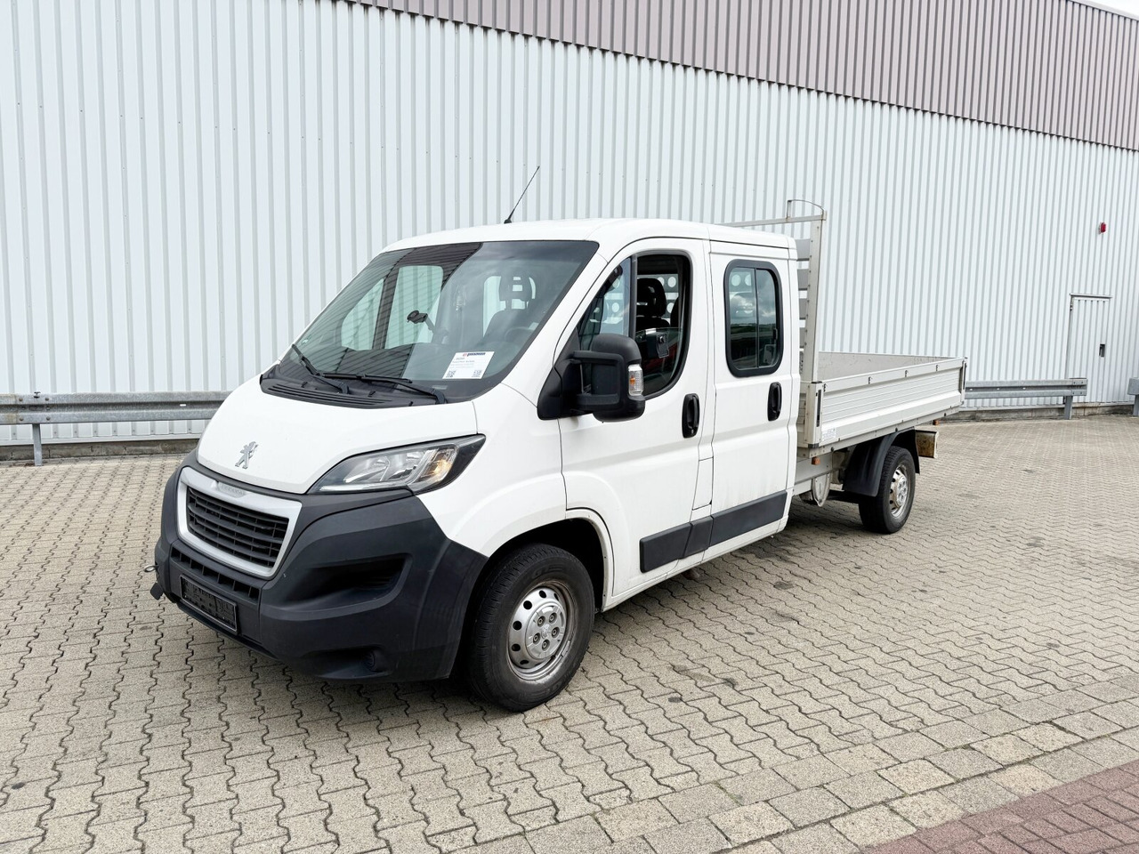 Peugeot Boxer 4x2 Doka Boxer 4x2 Doka - Легка бортова вантажівка, Вантажопасажирський фургон: фото 1 Peugeot Boxer 4x2 Doka Boxer 4x2 Doka - Легка бортова вантажівка, Вантажопасажирський фургон: фото 1