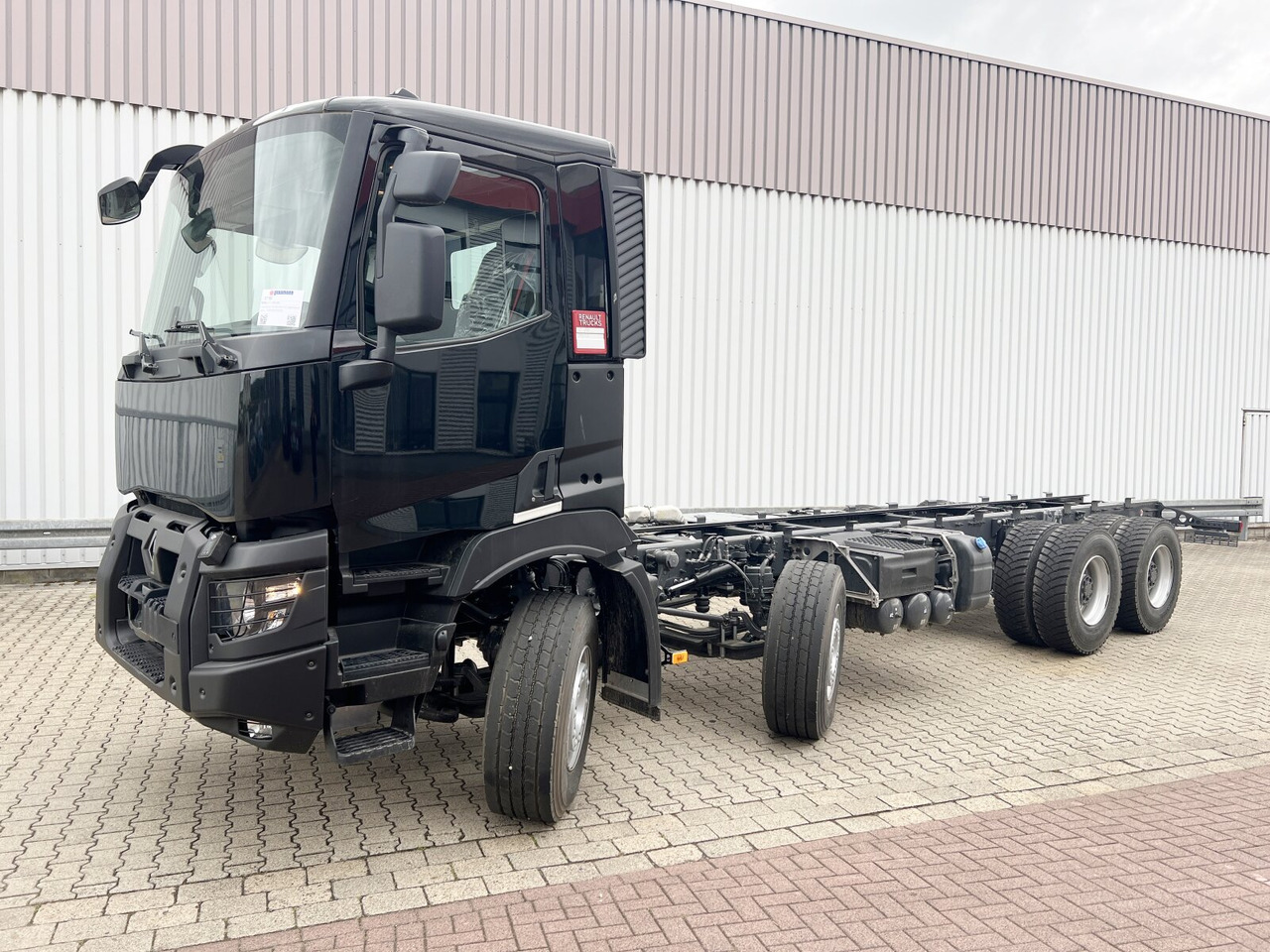 Renault C 480 8x4 C 480 8x4 - Вантажівка шасі: фото 1 Renault C 480 8x4 C 480 8x4 - Вантажівка шасі: фото 1