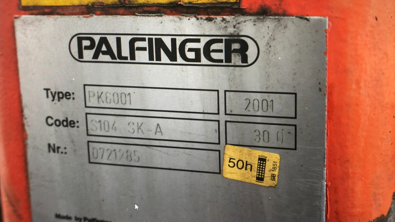 Renault D 180.75 4x2 D 180.75 4x2 mit Kran Palfinger PK6001 - Вантажівка з маніпулятором, Вантажівка з закритим кузовом: фото 3 Renault D 180.75 4x2 D 180.75 4x2 mit Kran Palfinger PK6001 - Вантажівка з маніпулятором, Вантажівка з закритим кузовом: фото 3
