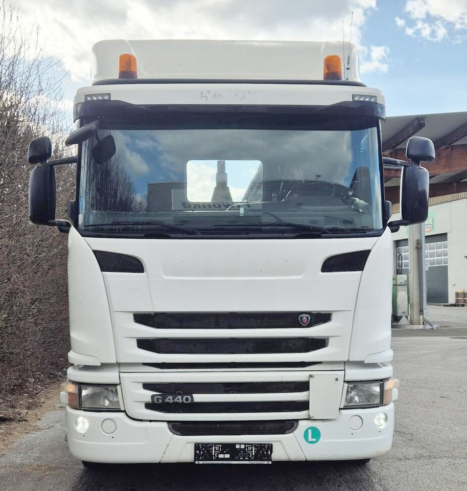 Scania G 440 LB 6x2-4 HNA G 440 LB 6x2-4 HNA, EEV, Lenk-/Liftachse, Schub-Knick - Гаковий мультиліфт вантажівка: фото 2 Scania G 440 LB 6x2-4 HNA G 440 LB 6x2-4 HNA, EEV, Lenk-/Liftachse, Schub-Knick - Гаковий мультиліфт вантажівка: фото 2