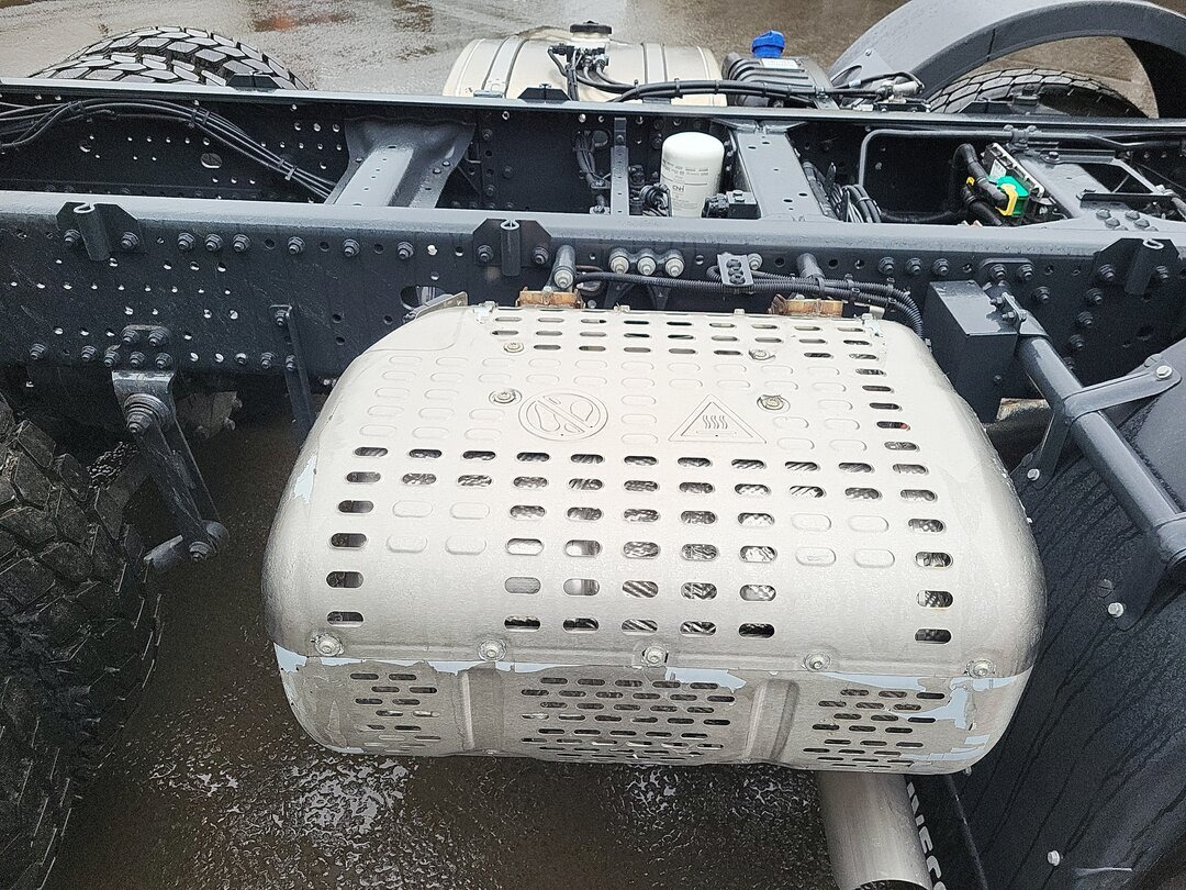 T-Way AT410T51 8x4 T-Way AT410T51 8x4, Retarder, Nebenantrieb, 4x VORHANDEN! - Вантажівка шасі: фото 3 T-Way AT410T51 8x4 T-Way AT410T51 8x4, Retarder, Nebenantrieb, 4x VORHANDEN! - Вантажівка шасі: фото 3