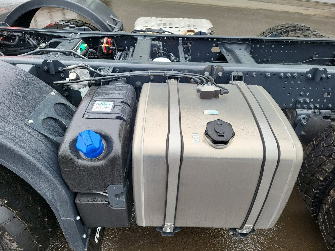 T-Way AT410T51 8x4 T-Way AT410T51 8x4, Retarder, Nebenantrieb, 4x VORHANDEN! - Вантажівка шасі: фото 2 T-Way AT410T51 8x4 T-Way AT410T51 8x4, Retarder, Nebenantrieb, 4x VORHANDEN! - Вантажівка шасі: фото 2