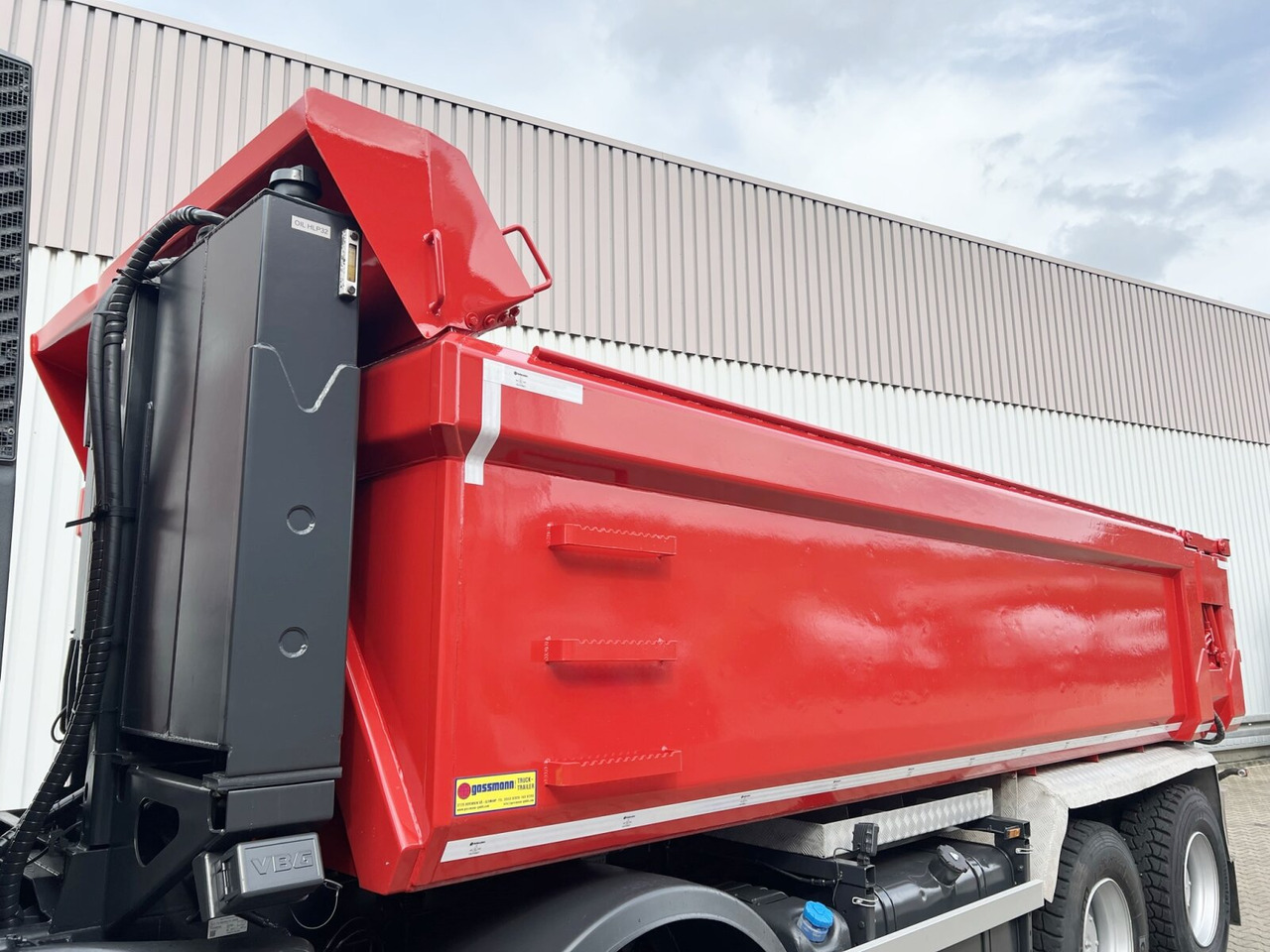 Trakker AD410T50 8x4 Trakker AD410T50 8x4, Stahlmulde ca. 16m³, hydr. Heckklappe - Самоскид вантажівка: фото 4 Trakker AD410T50 8x4 Trakker AD410T50 8x4, Stahlmulde ca. 16m³, hydr. Heckklappe - Самоскид вантажівка: фото 4