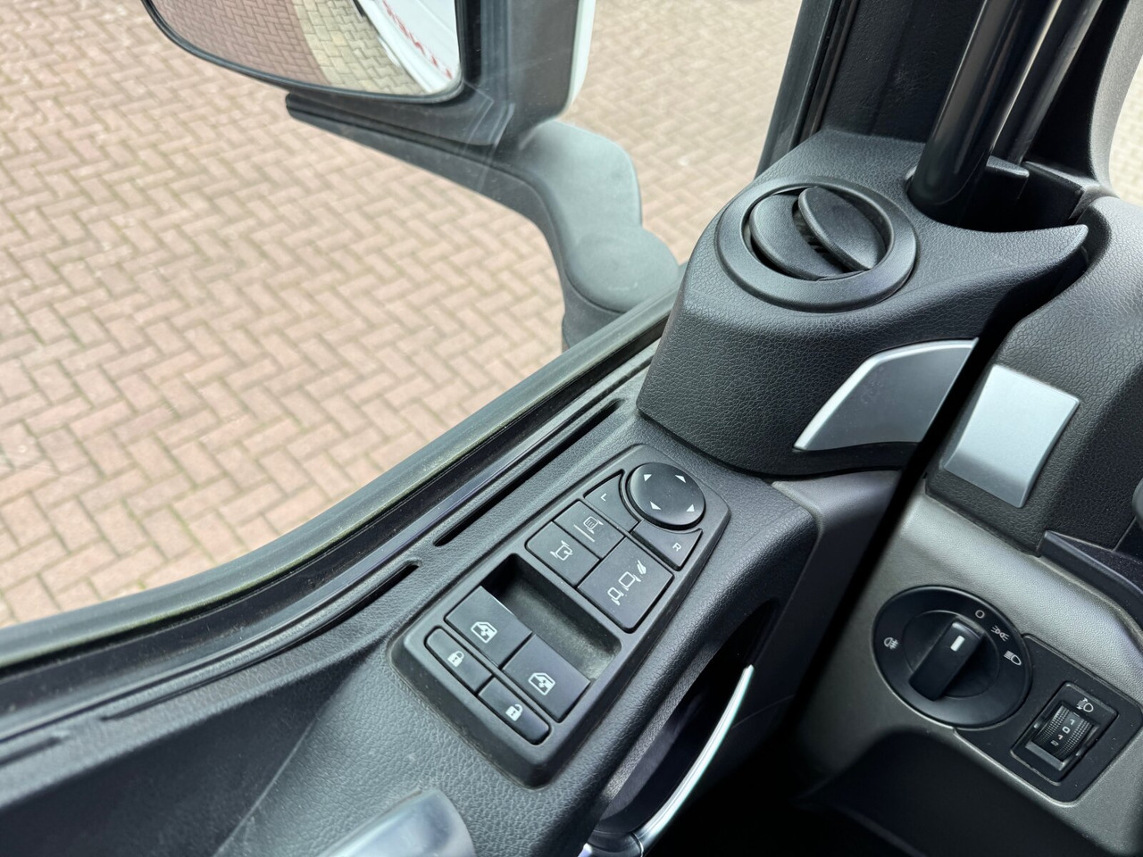 Тягач MAN TGX 18.360 4x2 BLS TGX 18.360 4x2 BLS, Fahrschulausstattung: фото 6