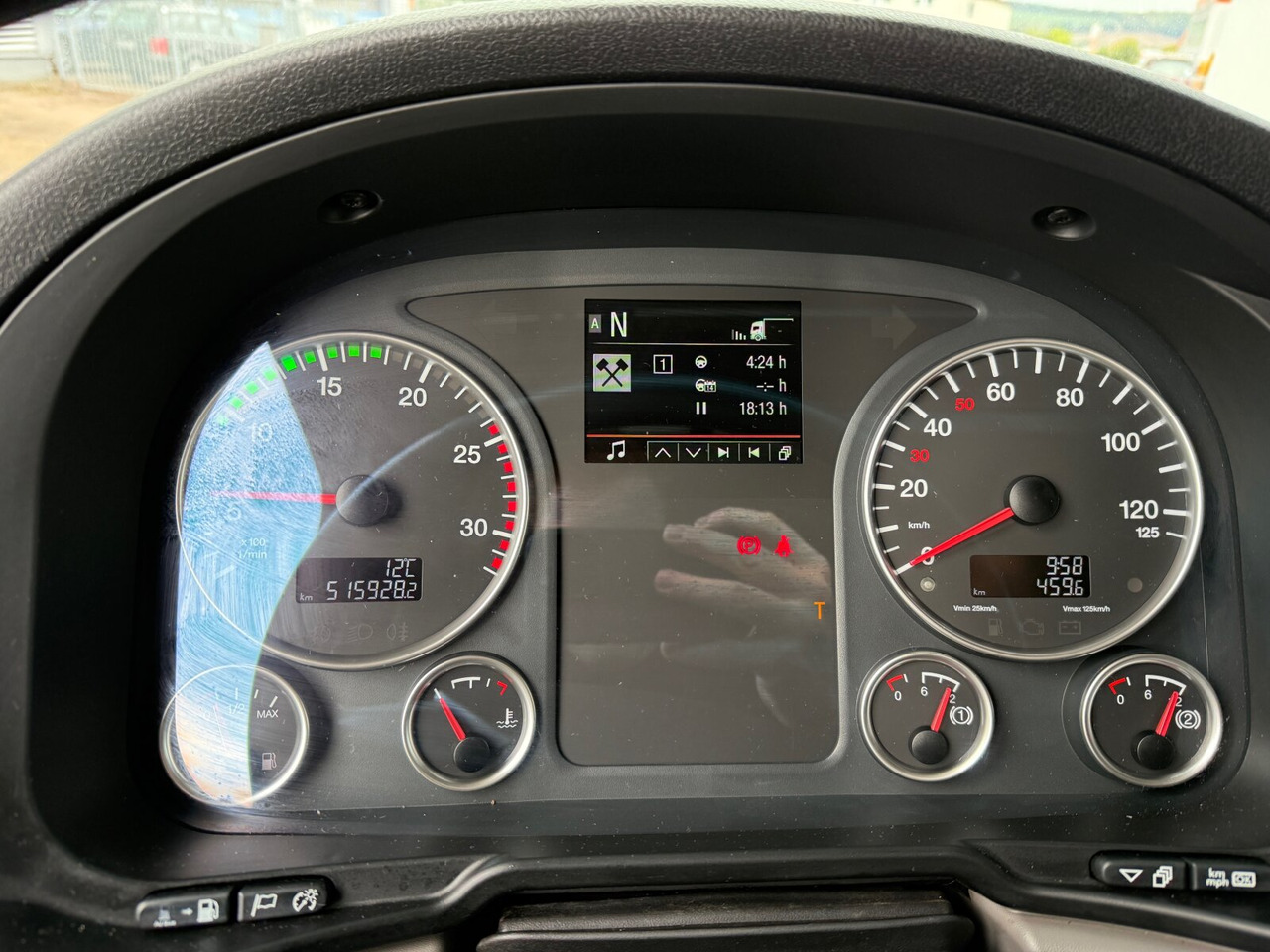 MAN TGX 26.510 6X2/4 BLS TGX 26.510 6X2/4 BLS, Intarder, Vorlauflenk-/lift, Standklima, XXL-Fahrerhaus, 70t - Тягач: фото 3 MAN TGX 26.510 6X2/4 BLS TGX 26.510 6X2/4 BLS, Intarder, Vorlauflenk-/lift, Standklima, XXL-Fahrerhaus, 70t - Тягач: фото 3