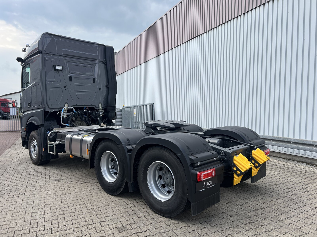 Новий Тягач Mercedes-Benz Actros 3363 LS 6x4 Actros 3363 LS 6x4, Retarder, SoloStar, MultimediaCockpit, Navi, LED: фото 10