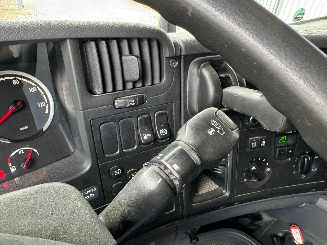 Scania G410 4x2 G410 4x2, Retarder - Тягач: фото 5 Scania G410 4x2 G410 4x2, Retarder - Тягач: фото 5