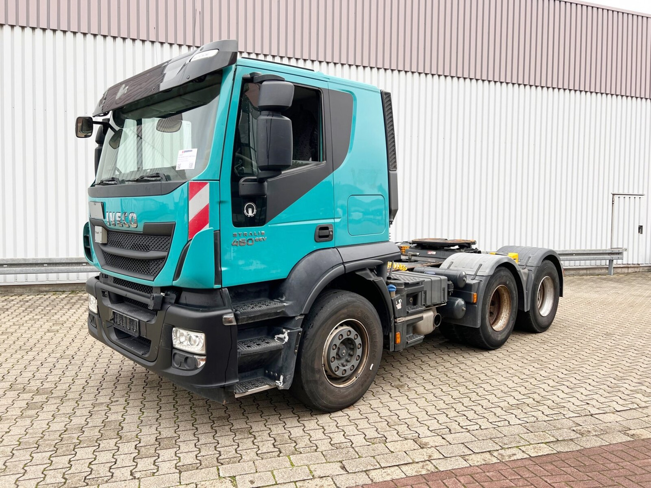 Stralis AT440S46TZ 6x4 Stralis AT440S46TZ 6x4, EEV, Kipphydraulik - Тягач: фото 1 Stralis AT440S46TZ 6x4 Stralis AT440S46TZ 6x4, EEV, Kipphydraulik - Тягач: фото 1