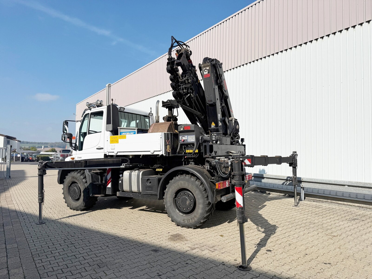 Unimog U400 4x4 U400 4x4, Frontzapfwelle, Heckkran Hiab XS 144-E4 HiDuo, Seilwinde, Funk - Автокран: фото 3 Unimog U400 4x4 U400 4x4, Frontzapfwelle, Heckkran Hiab XS 144-E4 HiDuo, Seilwinde, Funk - Автокран: фото 3