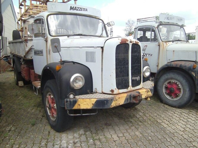 V5 4x2 Saurer V5 4x2 - Самоскид вантажівка: фото 1 V5 4x2 Saurer V5 4x2 - Самоскид вантажівка: фото 1