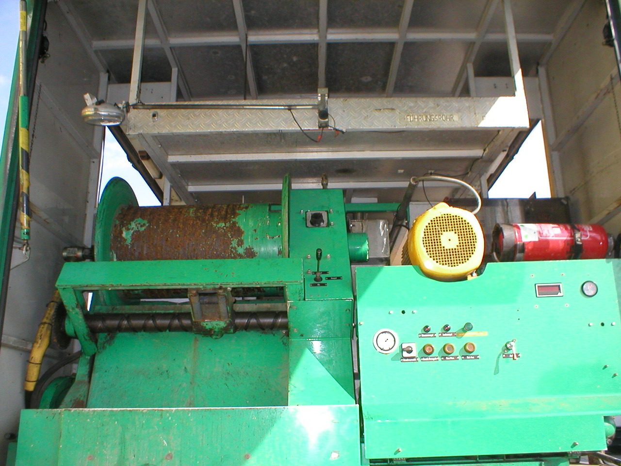 MAN M02 12.232 4x2 Spülwagen - Вантажівка: фото 4 MAN M02 12.232 4x2 Spülwagen - Вантажівка: фото 4