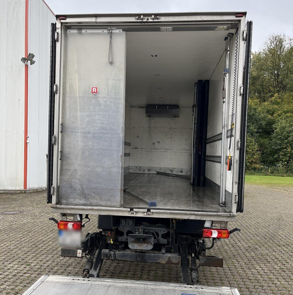 Mercedes-Benz Actros 1832 L 4x2 Actros 1832 L 4x2, Kühlkoffer, 2x Trennwand, Carrier, LBW BÄR - Вантажівка: фото 4 Mercedes-Benz Actros 1832 L 4x2 Actros 1832 L 4x2, Kühlkoffer, 2x Trennwand, Carrier, LBW BÄR - Вантажівка: фото 4