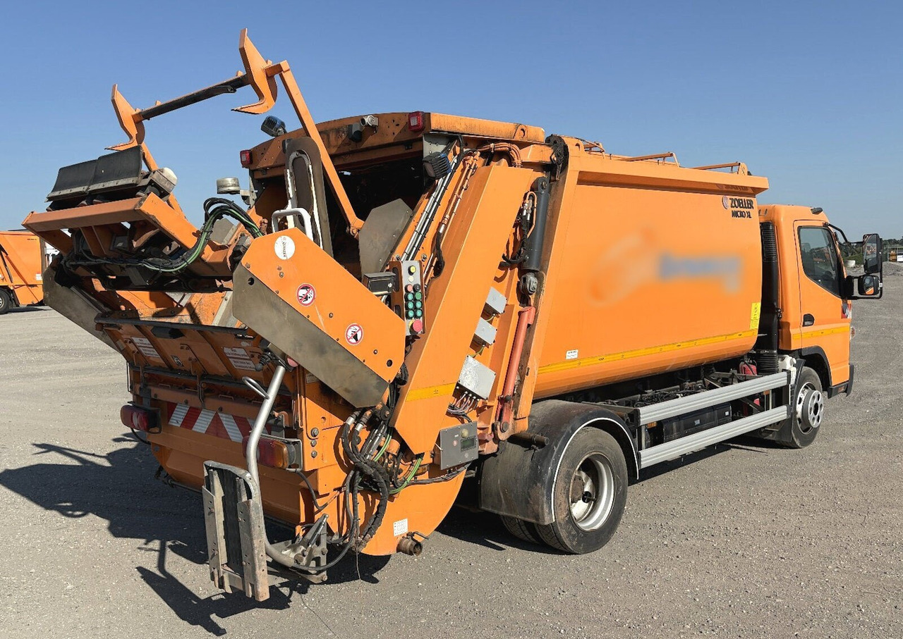 Mitsubishi Fuso 7C18 4x2 Fuso 7C18 4x2, Zöller Micro XL 7, Zöller Schüttung - Вантажівка: фото 3 Mitsubishi Fuso 7C18 4x2 Fuso 7C18 4x2, Zöller Micro XL 7, Zöller Schüttung - Вантажівка: фото 3