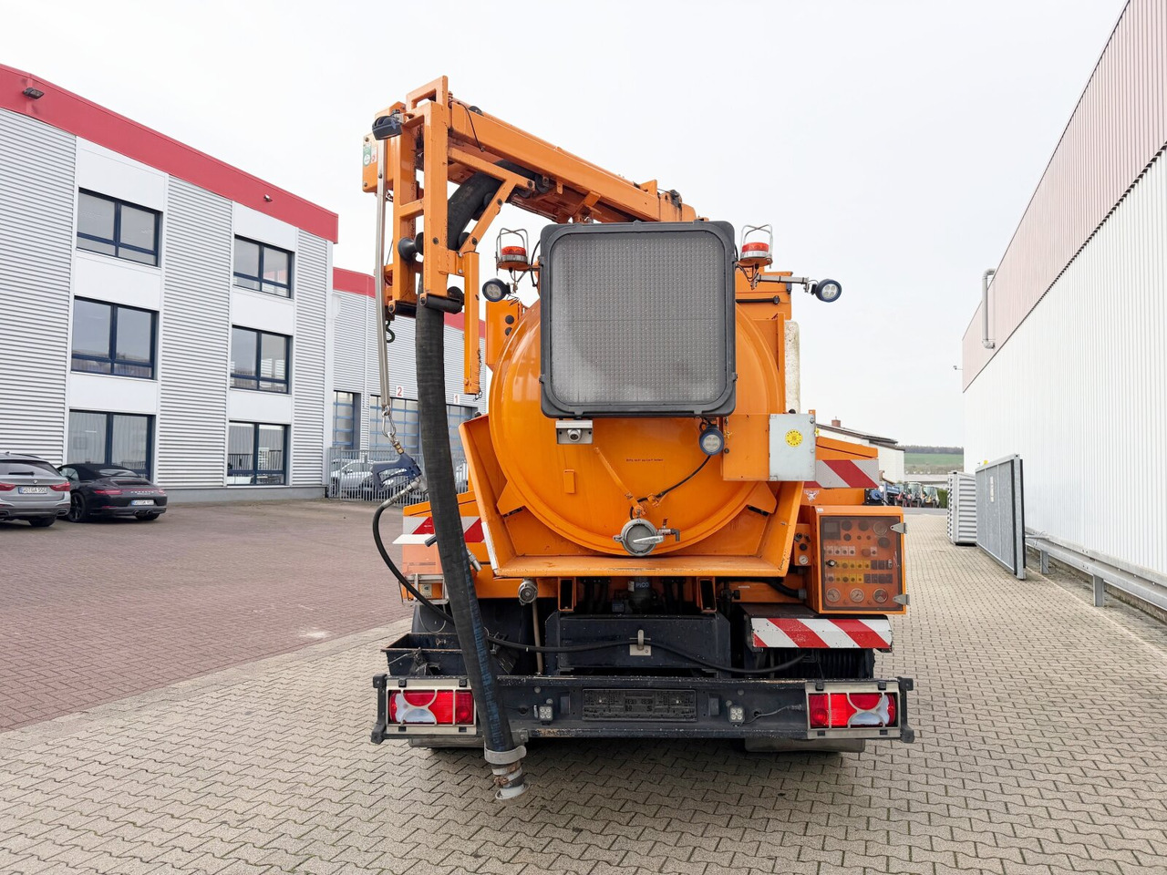 Scania G 320 4x2 G 320 4x2, Müller Vacumaster ca. 5,5m³, Funk - Вантажівка: фото 2 Scania G 320 4x2 G 320 4x2, Müller Vacumaster ca. 5,5m³, Funk - Вантажівка: фото 2