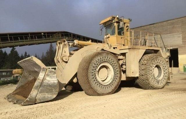 CAT 992D - Колісний навантажувач: фото 3 CAT 992D - Колісний навантажувач: фото 3