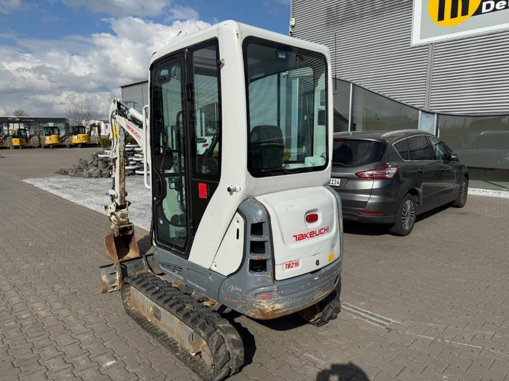 Takeuchi TB 216 Powertilt - Міні-екскаватор: фото 2 Takeuchi TB 216 Powertilt - Міні-екскаватор: фото 2