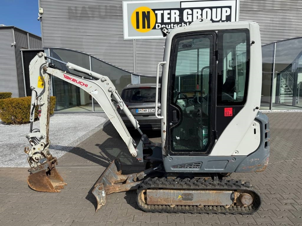 Takeuchi TB 216 Powertilt - Міні-екскаватор: фото 1 Takeuchi TB 216 Powertilt - Міні-екскаватор: фото 1