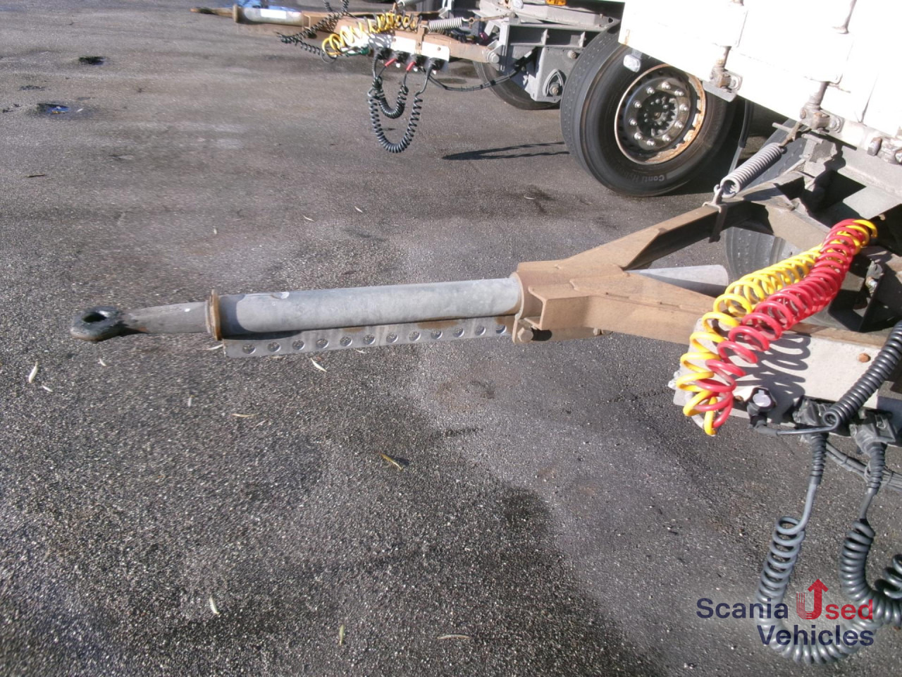 KFB Jessen Durchlader mit LBW Palfinger/MBB 2,0T - Закритий кузов причіп: фото 4 KFB Jessen Durchlader mit LBW Palfinger/MBB 2,0T - Закритий кузов причіп: фото 4