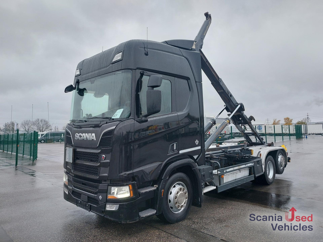 SCANIA R 520 B6x2*4NB V8 Meiler RK 21.65 - Гаковий мультиліфт вантажівка: фото 1 SCANIA R 520 B6x2*4NB V8 Meiler RK 21.65 - Гаковий мультиліфт вантажівка: фото 1