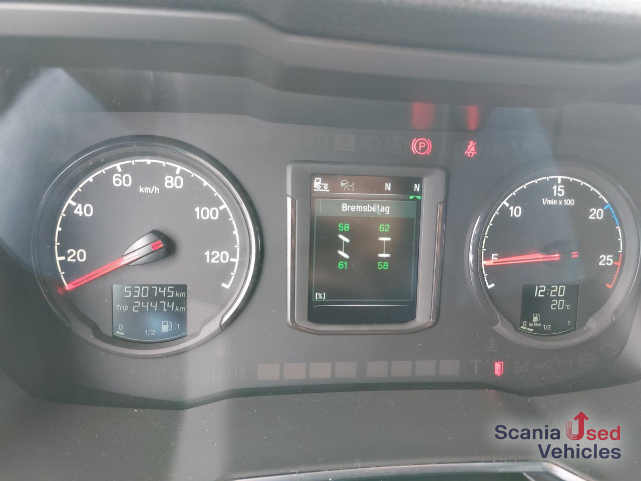 SCANIA R 450 A4x2EB Volumen Mega Jumbo Standklima Navi - Тягач: фото 3 SCANIA R 450 A4x2EB Volumen Mega Jumbo Standklima Navi - Тягач: фото 3