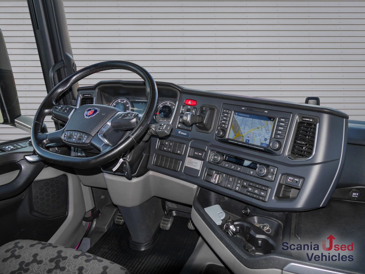SCANIA R 410 B6x2*4NB - Pritsche / Plane / Hecktüren - - Тентована вантажівка: фото 3 SCANIA R 410 B6x2*4NB - Pritsche / Plane / Hecktüren - - Тентована вантажівка: фото 3