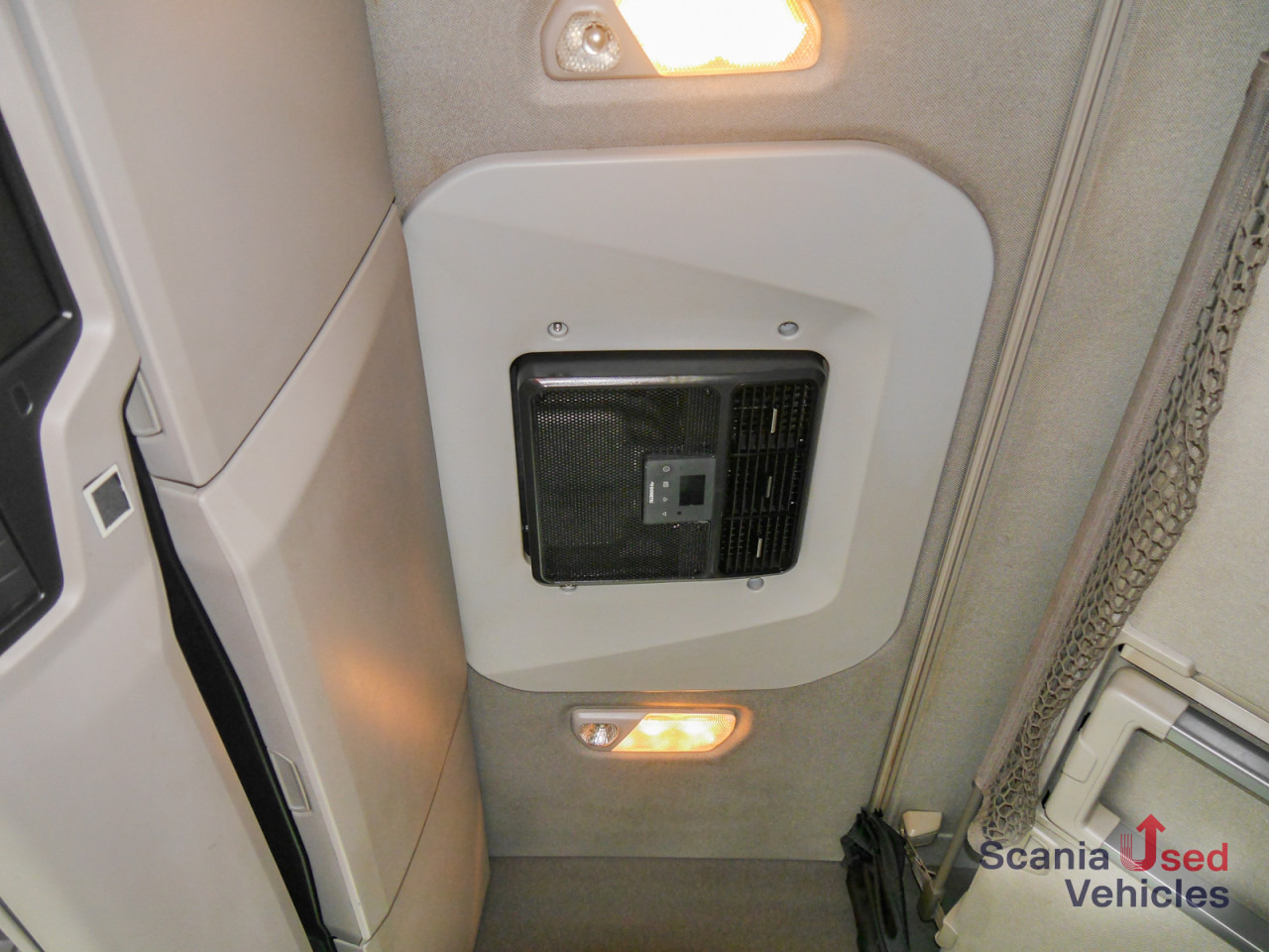 SCANIA R 450 B6x2NB - Schaltgetriebe / LBW - - Контейнеровоз/ Змінний кузов вантажівка: фото 2 SCANIA R 450 B6x2NB - Schaltgetriebe / LBW - - Контейнеровоз/ Змінний кузов вантажівка: фото 2