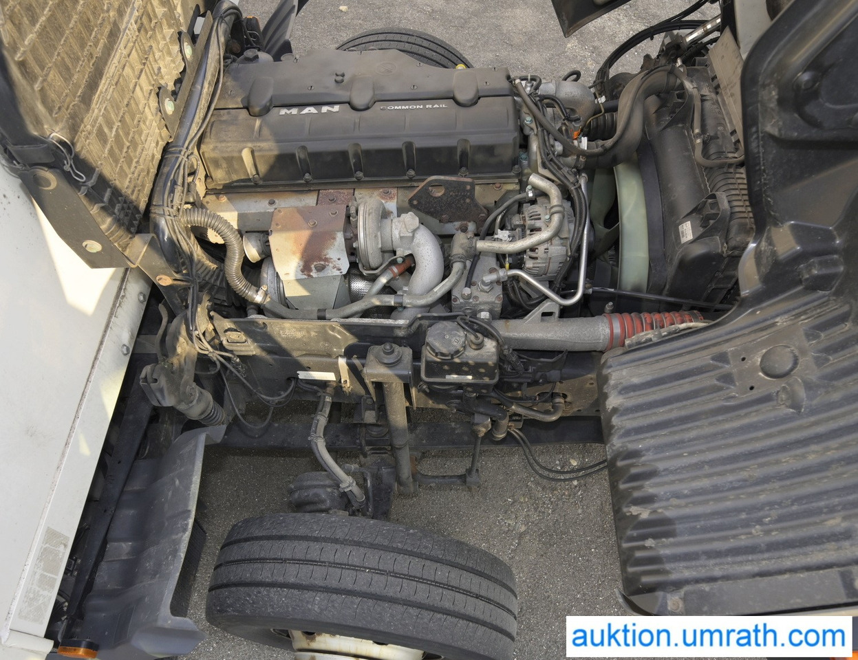 MAN TGL 12.250 4x2 L/BL Koffer Ladebordwand Klimaautomatik NAVI Luftfederung Automatikgetriebe EURO 6 в лізинг MAN TGL 12.250 4x2 L/BL Koffer Ladebordwand Klimaautomatik NAVI Luftfederung Automatikgetriebe EURO 6: фото 13