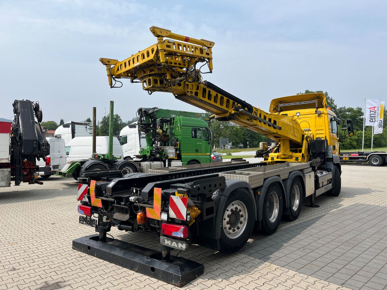 MAN TGS 35.480 8x4-4BL Deuringer Garagentransporter - Вантажівка з маніпулятором: фото 5 MAN TGS 35.480 8x4-4BL Deuringer Garagentransporter - Вантажівка з маніпулятором: фото 5
