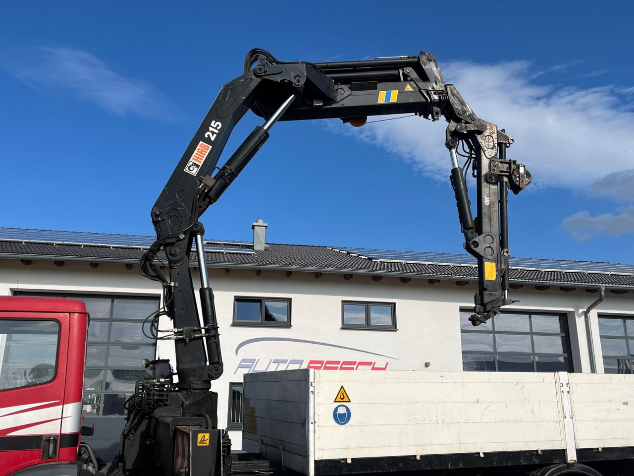 Mercedes-Benz SK 1820 mit HIAB 215-5 mit Jib und Winde - Бортова вантажівка/ Платформа, Вантажівка з маніпулятором: фото 2 Mercedes-Benz SK 1820 mit HIAB 215-5 mit Jib und Winde - Бортова вантажівка/ Платформа, Вантажівка з маніпулятором: фото 2