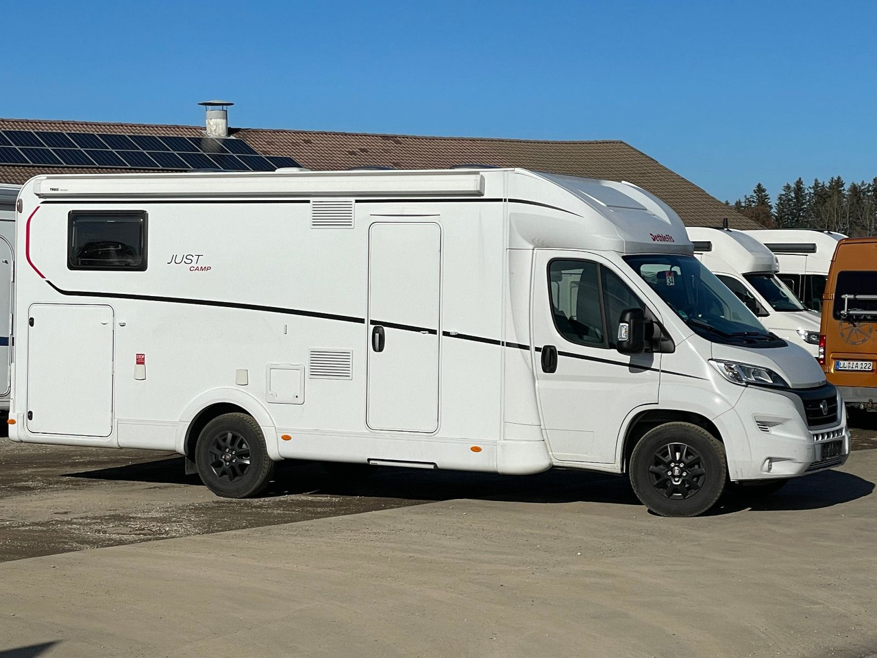 Dethleffs Just T 7052 EB mit Hubbett,Fiat - Напівінтегрований автобудинок: фото 2 Dethleffs Just T 7052 EB mit Hubbett,Fiat - Напівінтегрований автобудинок: фото 2