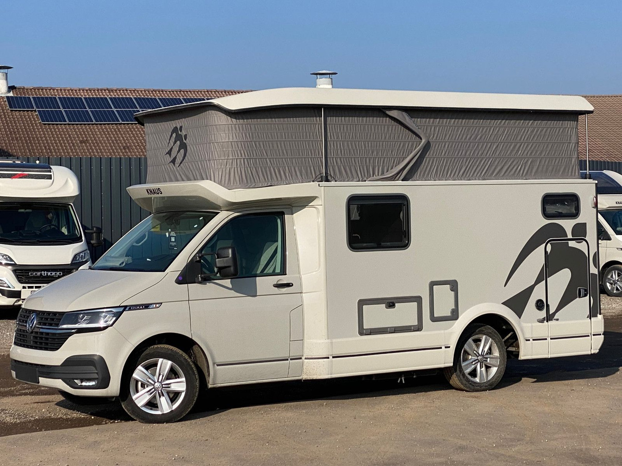 Knaus Tourer CUV 500 MQ CUVISION ohne Slide Bett - Напівінтегрований автобудинок: фото 4 Knaus Tourer CUV 500 MQ CUVISION ohne Slide Bett - Напівінтегрований автобудинок: фото 4