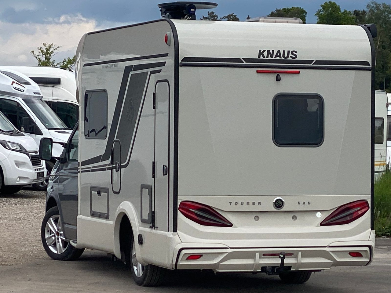 Напівінтегрований автобудинок Knaus Tourer Van 500 LT, slide Bett, 4 P. Zulassung: фото 7