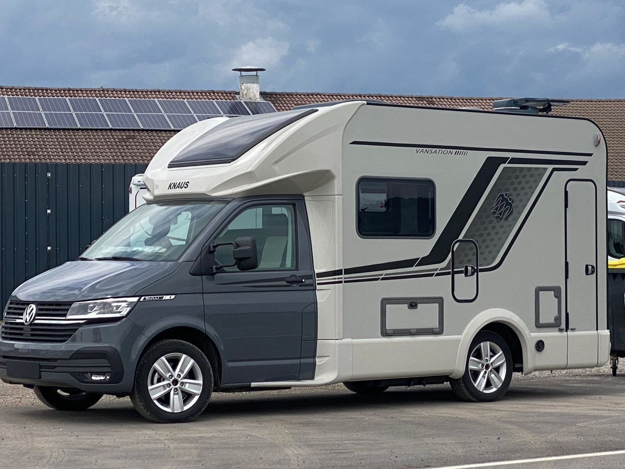 Knaus Tourer Van 500 LT, slide Bett, 4 P. Zulassung - Напівінтегрований автобудинок: фото 2 Knaus Tourer Van 500 LT, slide Bett, 4 P. Zulassung - Напівінтегрований автобудинок: фото 2