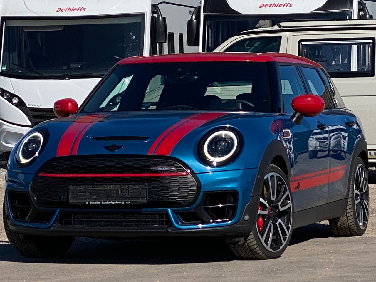 MINIClubman JCW John Cooper Works Trim All4 - Седан: фото 2 MINIClubman JCW John Cooper Works Trim All4 - Седан: фото 2