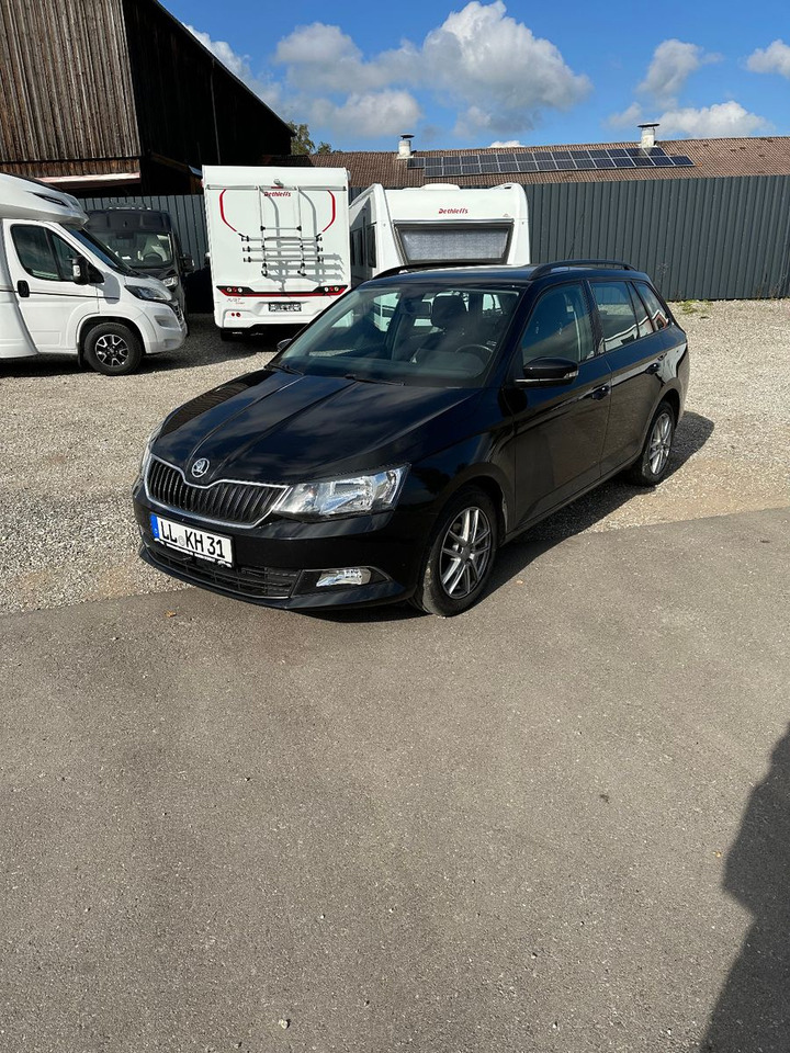 Skoda Fabia Combi Ambition - Легковий автомобіль: фото 3 Skoda Fabia Combi Ambition - Легковий автомобіль: фото 3