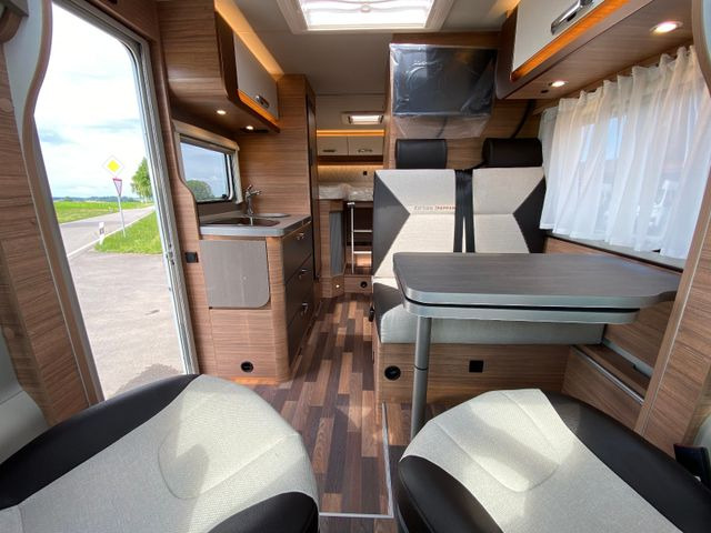 Новий Напівінтегрований автобудинок Weinsberg CaraCompact 600 MEG EDITION [PEPPER]25 Modell S7: фото 9