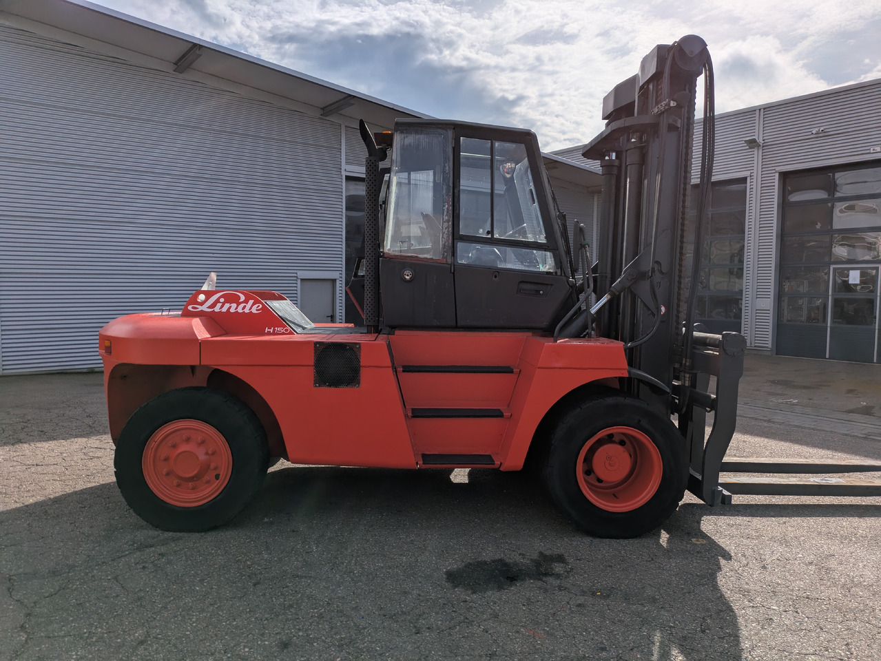 H150 Diesel Schwerlaststapler Bj:07 BStd: 5223h neue Gabeln - Дизельний навантажувач: фото 5 H150 Diesel Schwerlaststapler Bj:07 BStd: 5223h neue Gabeln - Дизельний навантажувач: фото 5