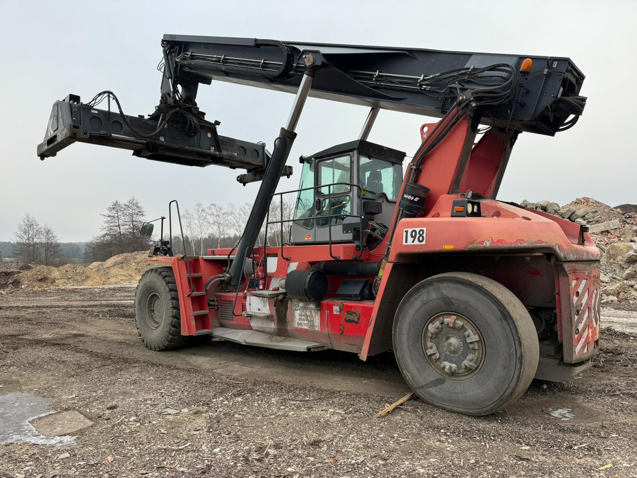 KALMAR DRF420-60S5 BJ: 2011 BStd: 23579h - Навантажувач контейнерний: фото 2 KALMAR DRF420-60S5 BJ: 2011 BStd: 23579h - Навантажувач контейнерний: фото 2