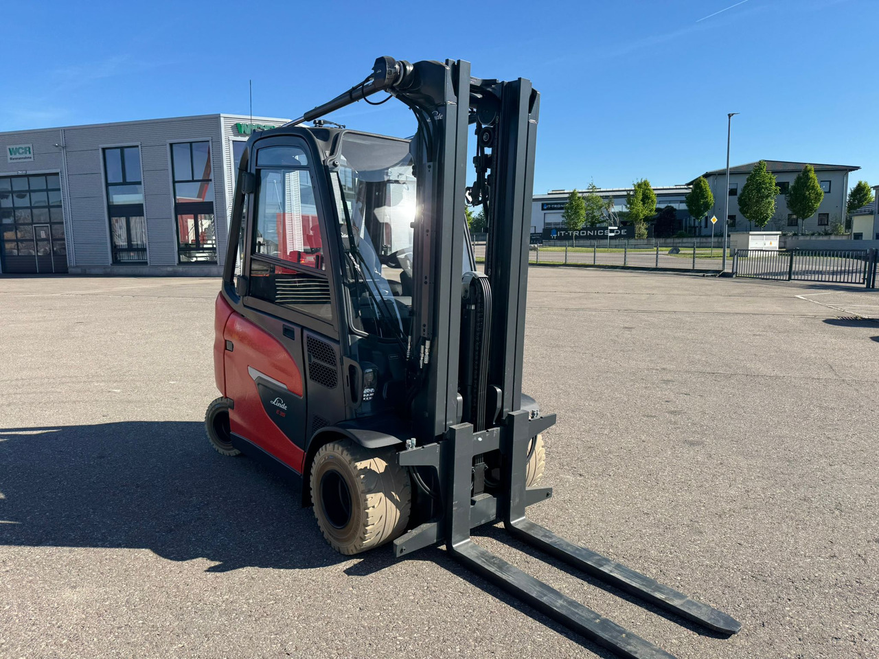 LINDE E35HL-01 - Електронавантажувач: фото 2 LINDE E35HL-01 - Електронавантажувач: фото 2