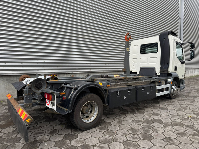 DAF LF 45.180 / Hook System / Manual / TUV: 11-2025 / Belgium Truck - Гаковий мультиліфт вантажівка: фото 3 DAF LF 45.180 / Hook System / Manual / TUV: 11-2025 / Belgium Truck - Гаковий мультиліфт вантажівка: фото 3