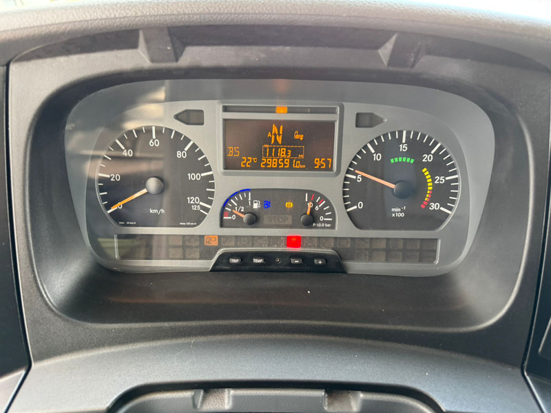 Вантажівка з закритим кузовом Mercedes-Benz Atego 8.180 / Euro 5 / Tail Lift / Belgium Truck: фото 9 Вантажівка з закритим кузовом Mercedes-Benz Atego 8.180 / Euro 5 / Tail Lift / Belgium Truck: фото 9