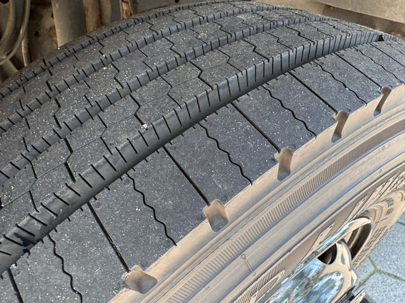 Вантажівка з закритим кузовом Mercedes-Benz Atego 8.180 / Euro 5 / Tail Lift / Belgium Truck: фото 18 Вантажівка з закритим кузовом Mercedes-Benz Atego 8.180 / Euro 5 / Tail Lift / Belgium Truck: фото 18