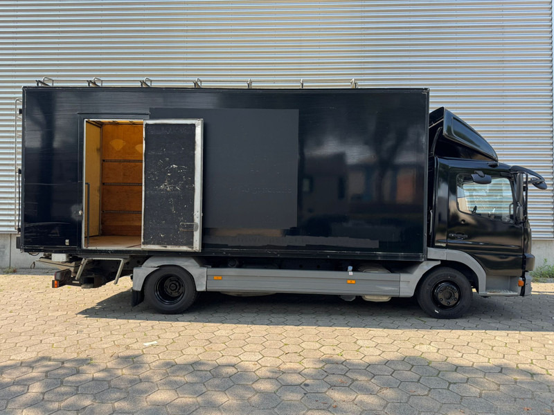 Вантажівка з закритим кузовом Mercedes-Benz Atego 8.180 / Euro 5 / Tail Lift / Belgium Truck: фото 13 Вантажівка з закритим кузовом Mercedes-Benz Atego 8.180 / Euro 5 / Tail Lift / Belgium Truck: фото 13
