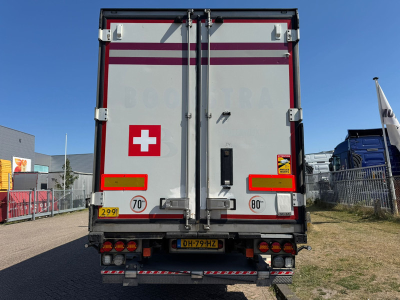 Schmitz Cargobull 3-Asser / Tail Lift / 2 Lift Axle / Geinsoleerd / NL Trailer - Рефрижератор напівпричіп: фото 5 Schmitz Cargobull 3-Asser / Tail Lift / 2 Lift Axle / Geinsoleerd / NL Trailer - Рефрижератор напівпричіп: фото 5